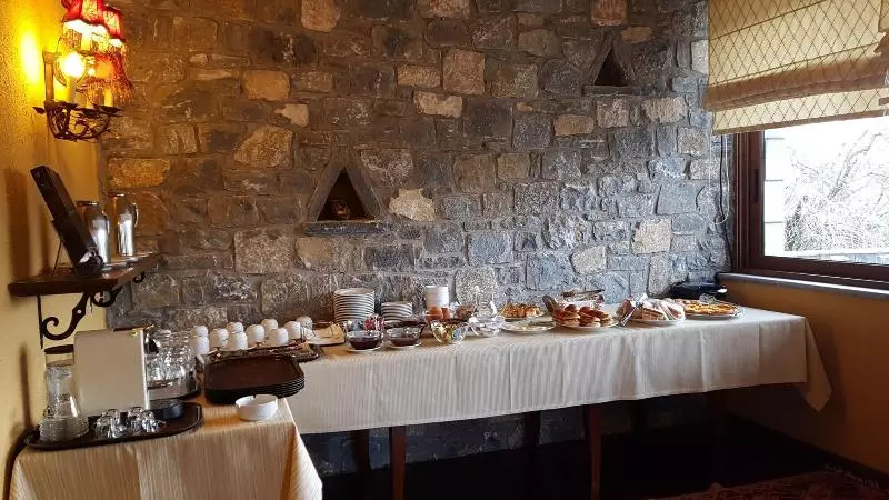 فندق Aiora Guesthouse