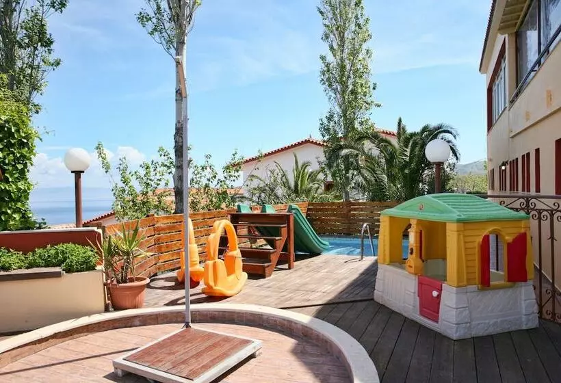 Hotel Belvedere Aeolis