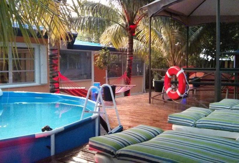 בית מלון כפרי Blue Ocean Guesthouse