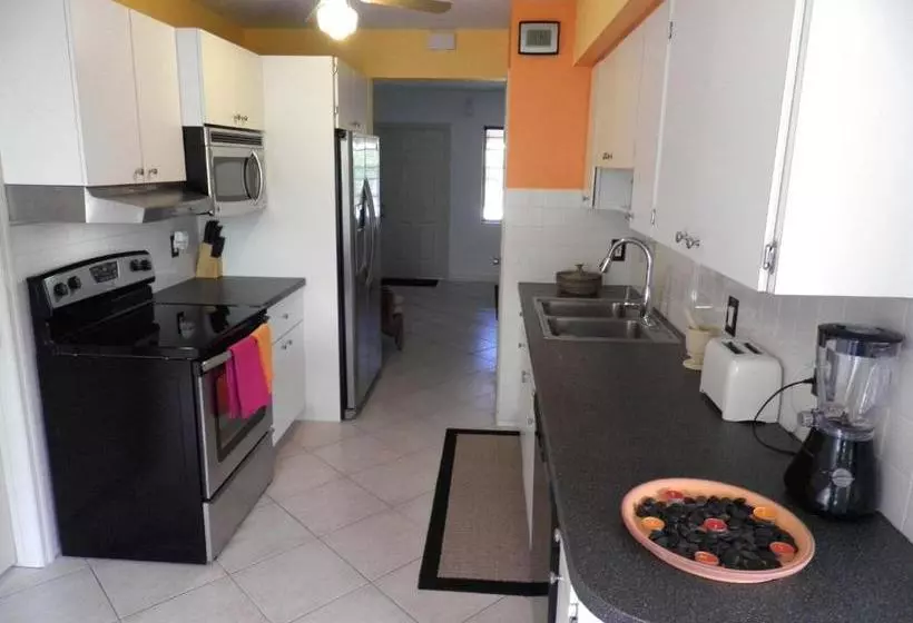 בית מלון כפרי Blue Ocean Guesthouse