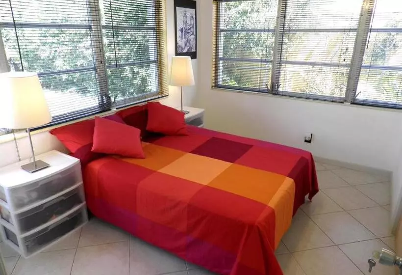 בית מלון כפרי Blue Ocean Guesthouse