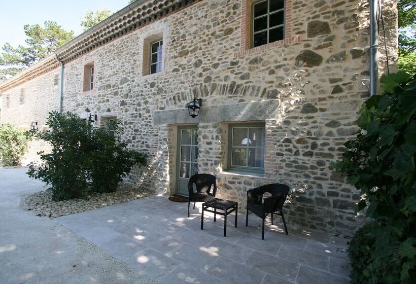 בית מלון כפרי Château Les Oliviers De Salettes