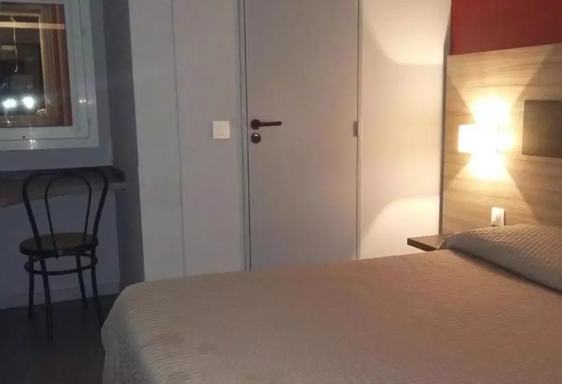 בית מלון כפרי Du Triangle