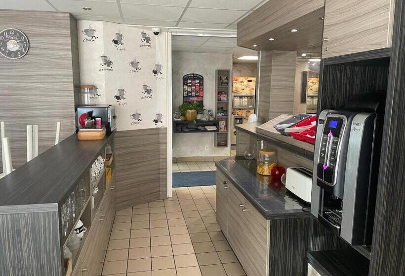 Отель Du Triangle