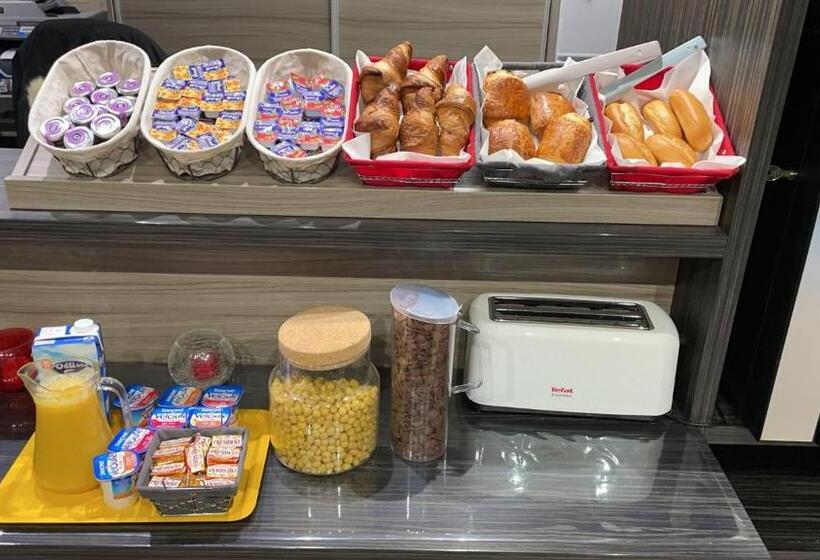 Отель Du Triangle