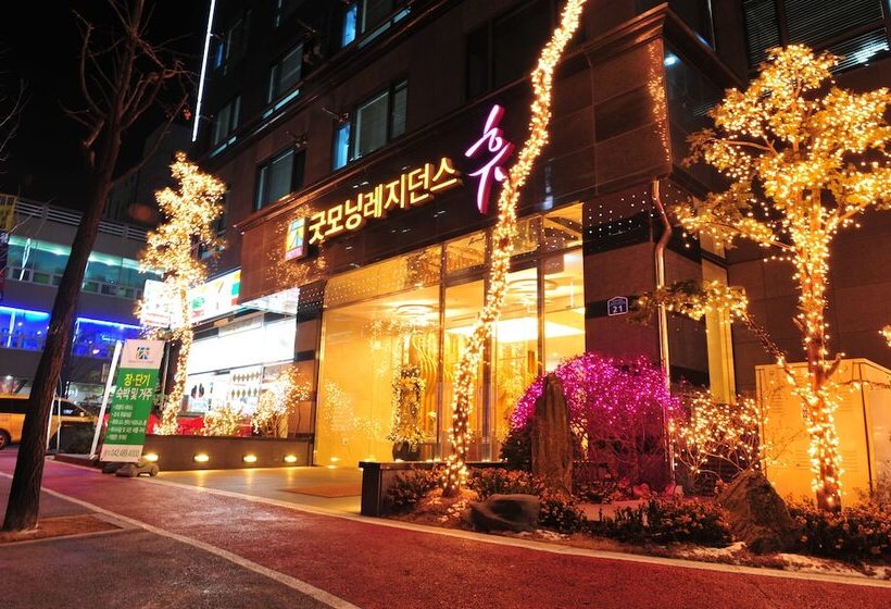 Отель Good Morning Residence  Hue