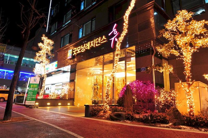 Отель Good Morning Residence  Hue