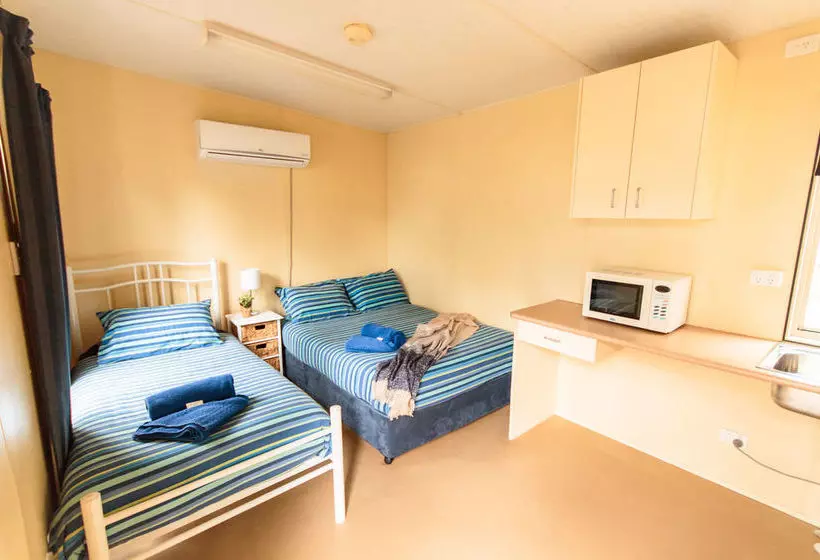 ホテル Aaok Jandowae Accommodation Park