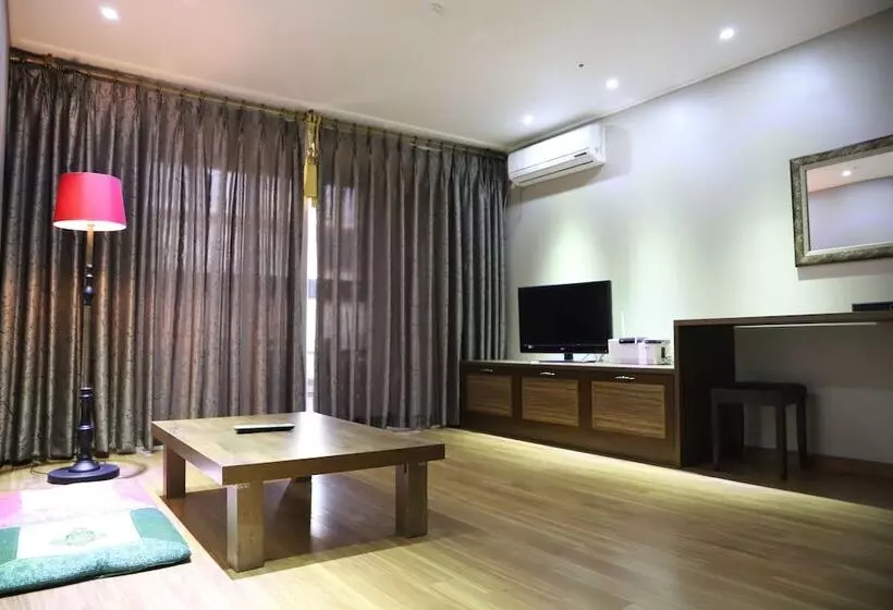 Hotelli La Mia Residence