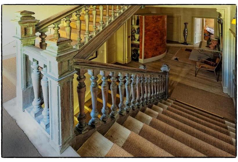 هتل Le Clos Raymi