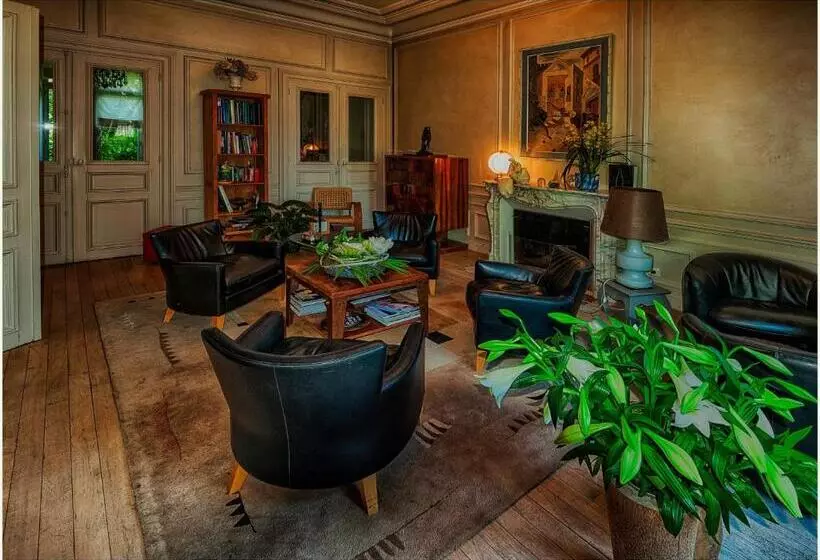 هتل Le Clos Raymi