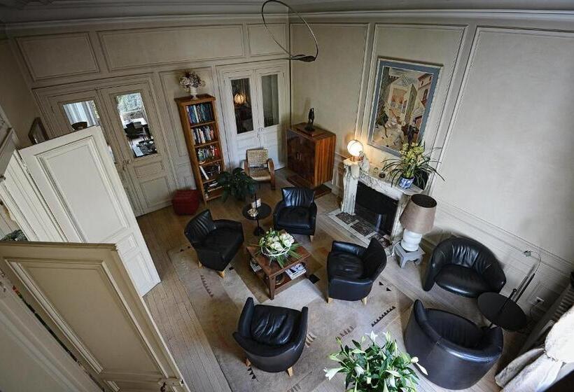 هتل Le Clos Raymi