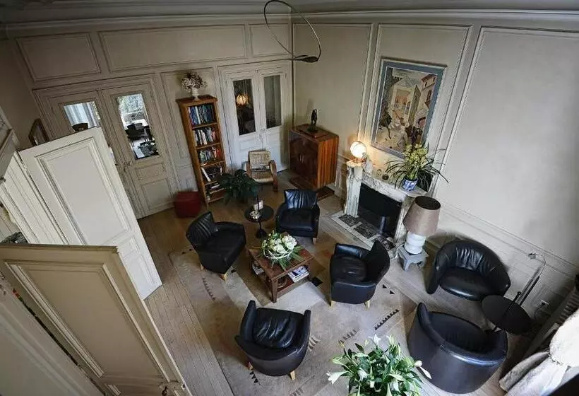 هتل Le Clos Raymi