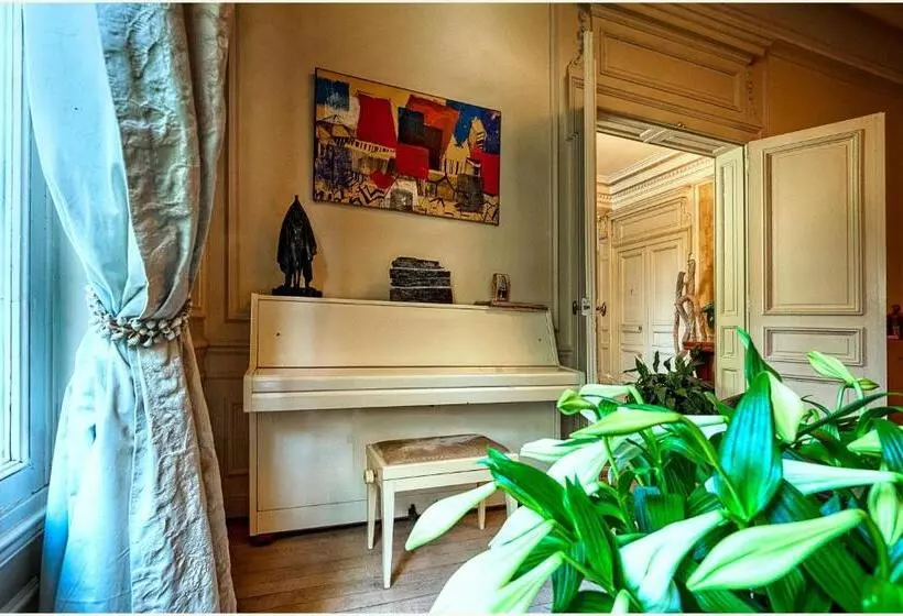 هتل Le Clos Raymi