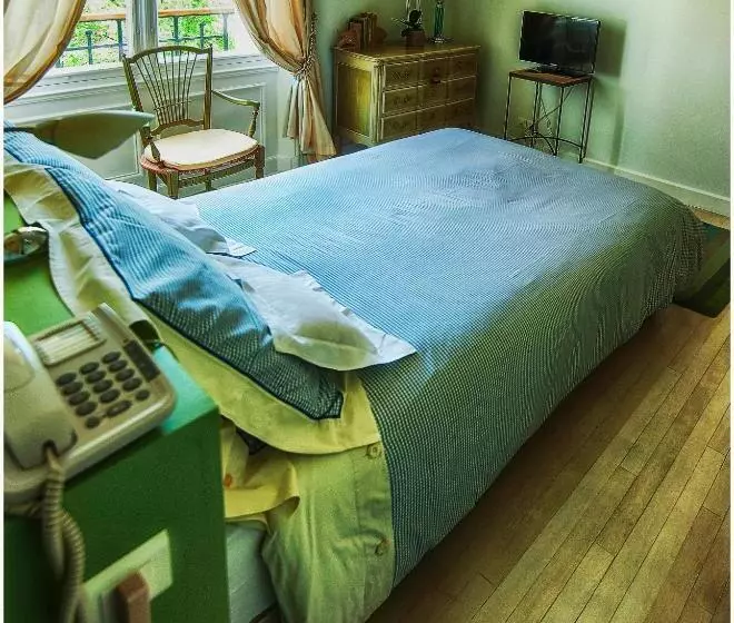 هتل Le Clos Raymi