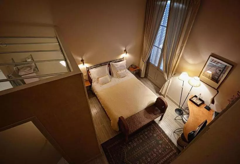 هتل Le Clos Raymi