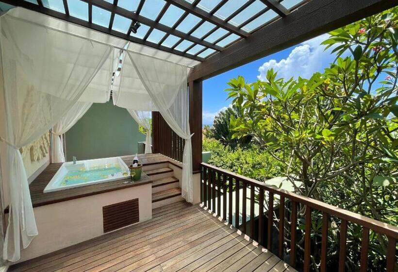 Отель The Royal Purnama   Adults Only