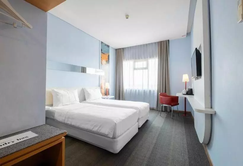 Luminor Hotel Metro Indah Bandung By Wh