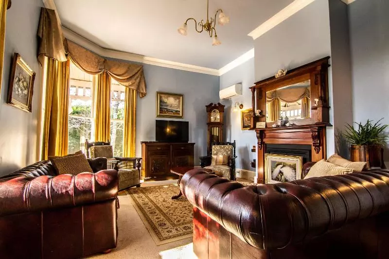 פנסיון Heytesbury House