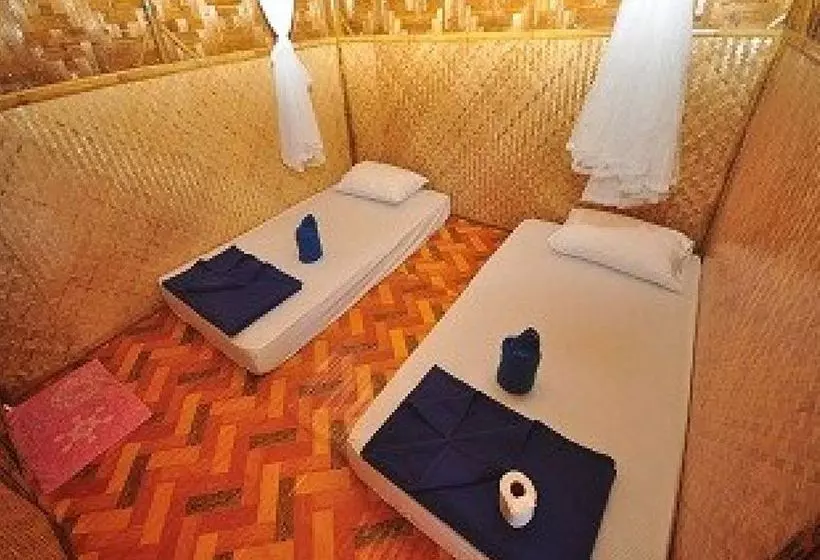 Phutawan Bamboo Resort