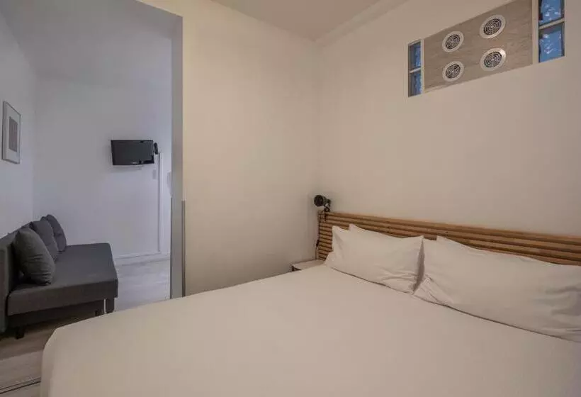 Residence Clignancourt