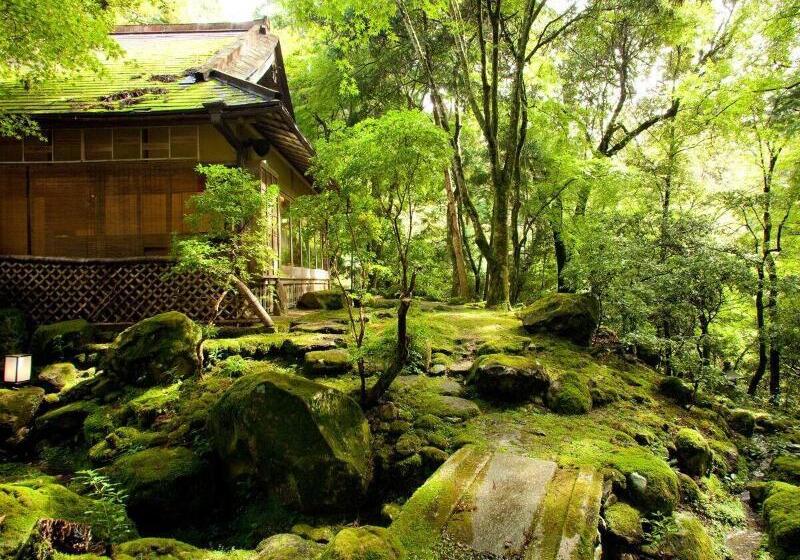 ריוקאן Tsukihitei