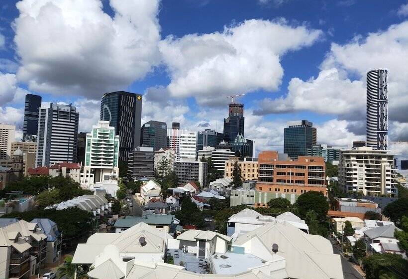 Sedgebrook Apartments