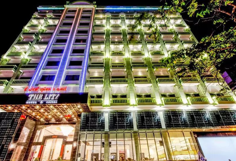 The Litz Hotel & Suites