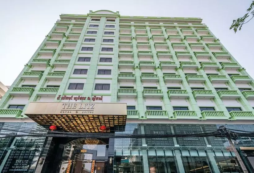 The Litz Hotel & Suites