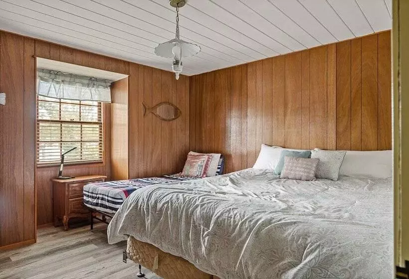 Happy Bear Cabin Hike, Bike & More!