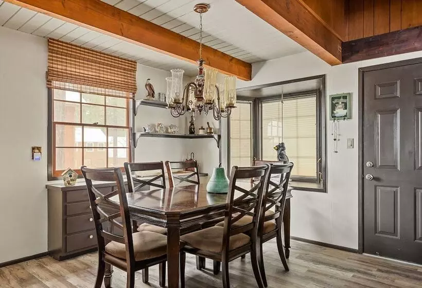 Happy Bear Cabin Hike, Bike & More!