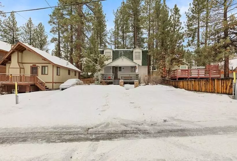 Happy Bear Cabin Hike, Bike & More!