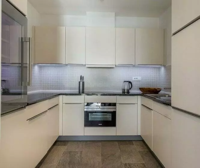 هتل Apartment Sea View By My Way