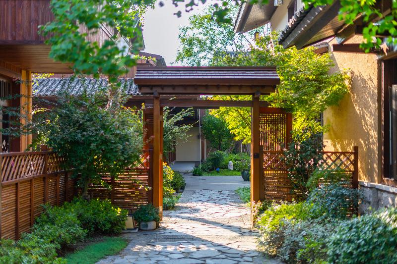 בית מלון כפרי Blossom Hill Yuejingzhuang