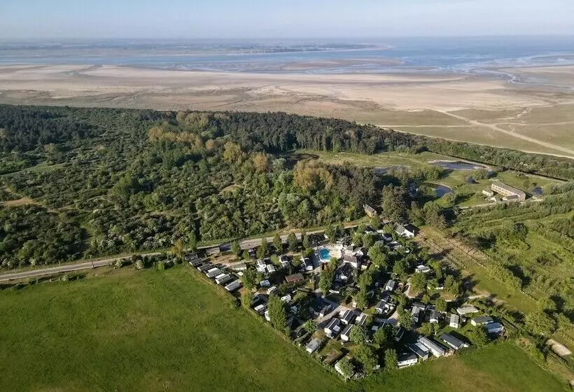 هتل Camping Les 3 Sablières