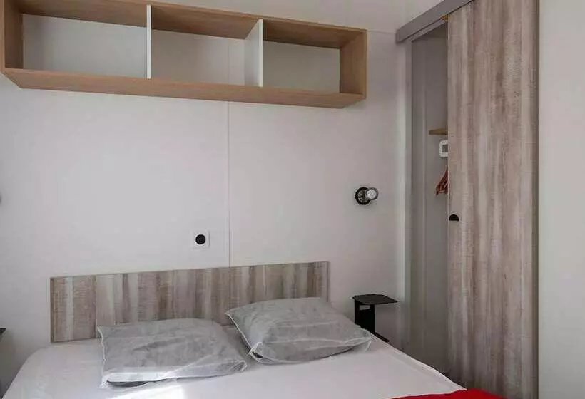 هتل Camping Les 3 Sablières