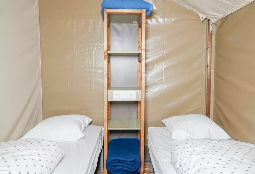هتل Camping Les 3 Sablières