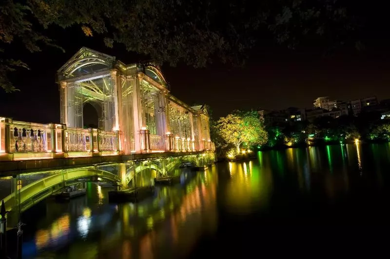 Hotelli Greentree Inn Guilin Lingui District Jinshan Square Jinshui Road Express