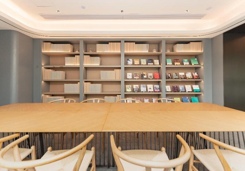 Ji Hotel Huzhou Phoenix Times Square