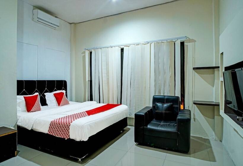 ホテル Oyo 90979 Ryfana Residence Syariah