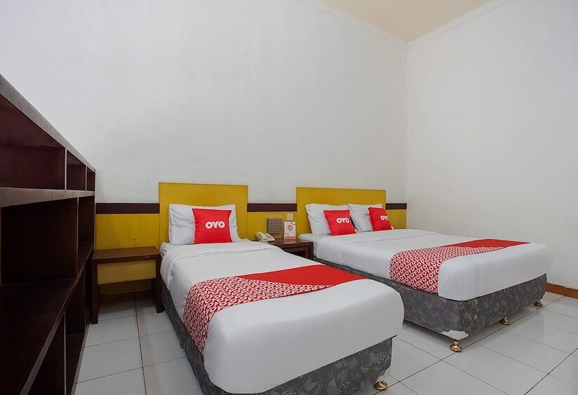 ホテル Oyo 90979 Ryfana Residence Syariah