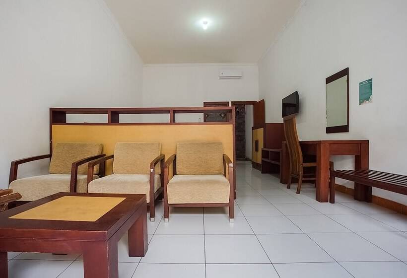 ホテル Oyo 90979 Ryfana Residence Syariah