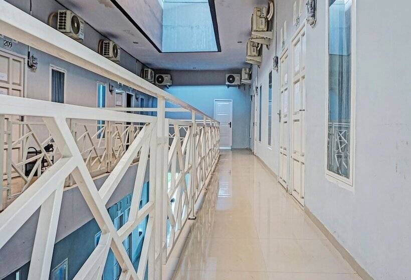 Отель Oyo 91219 Adhyaksa Homestay Makassar