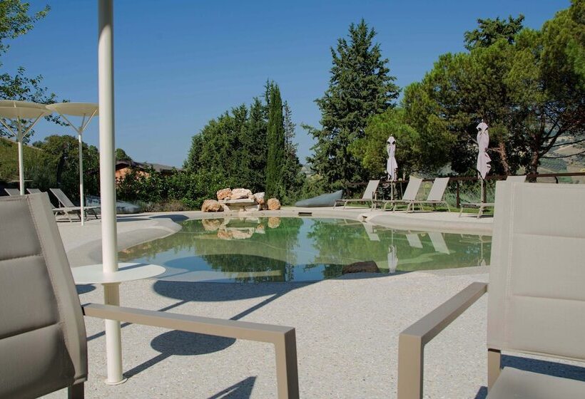 Сельский отель Colle Serrano Relais & Spa