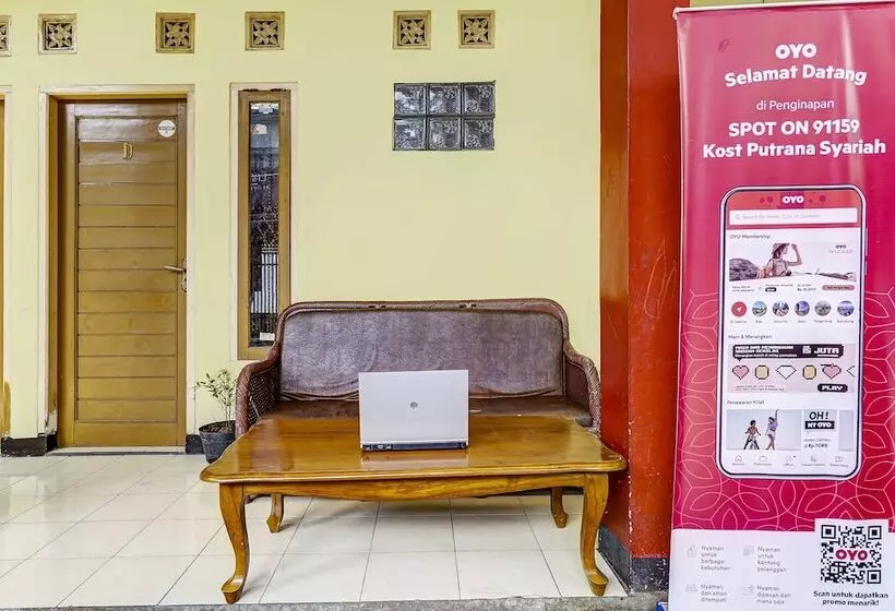 هتل Spot On 91159 Kost Putrana Syariah