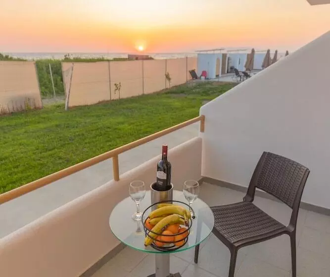 هتل Viva Tourismo Resort Naturist Club