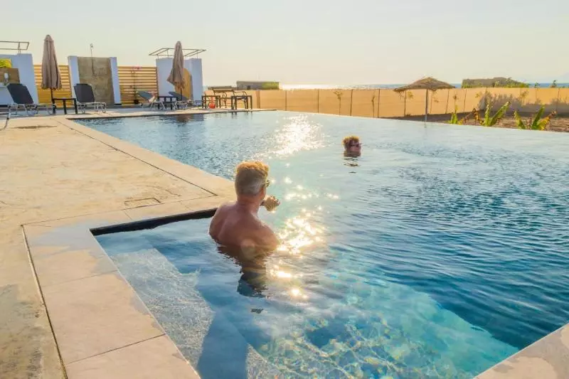 هتل Viva Tourismo Resort Naturist Club