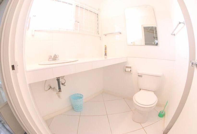 پانسیون One Rythm