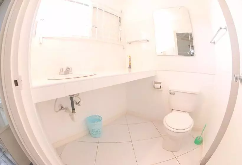 پانسیون One Rythm