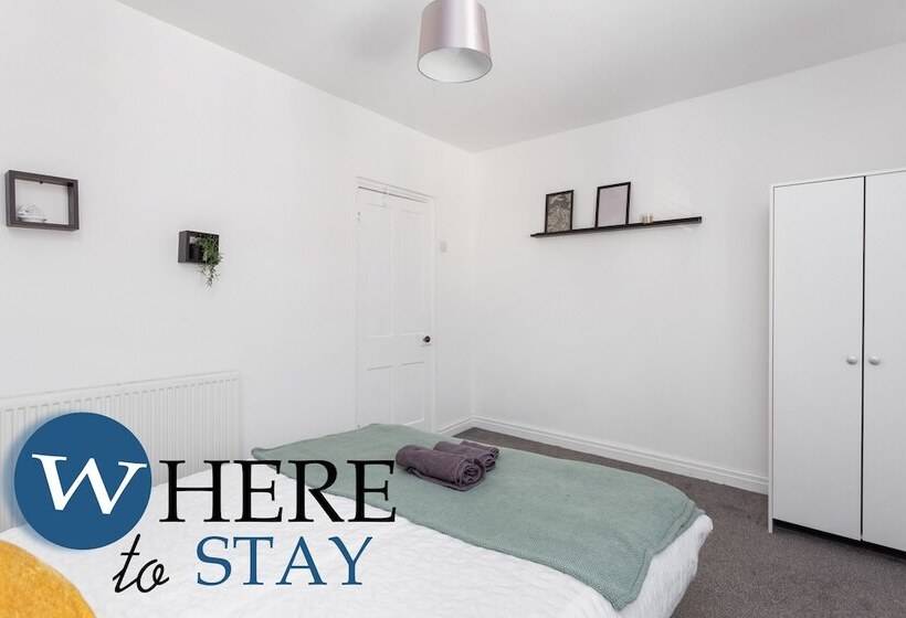 Residência Wheretostay Entire 3bed House